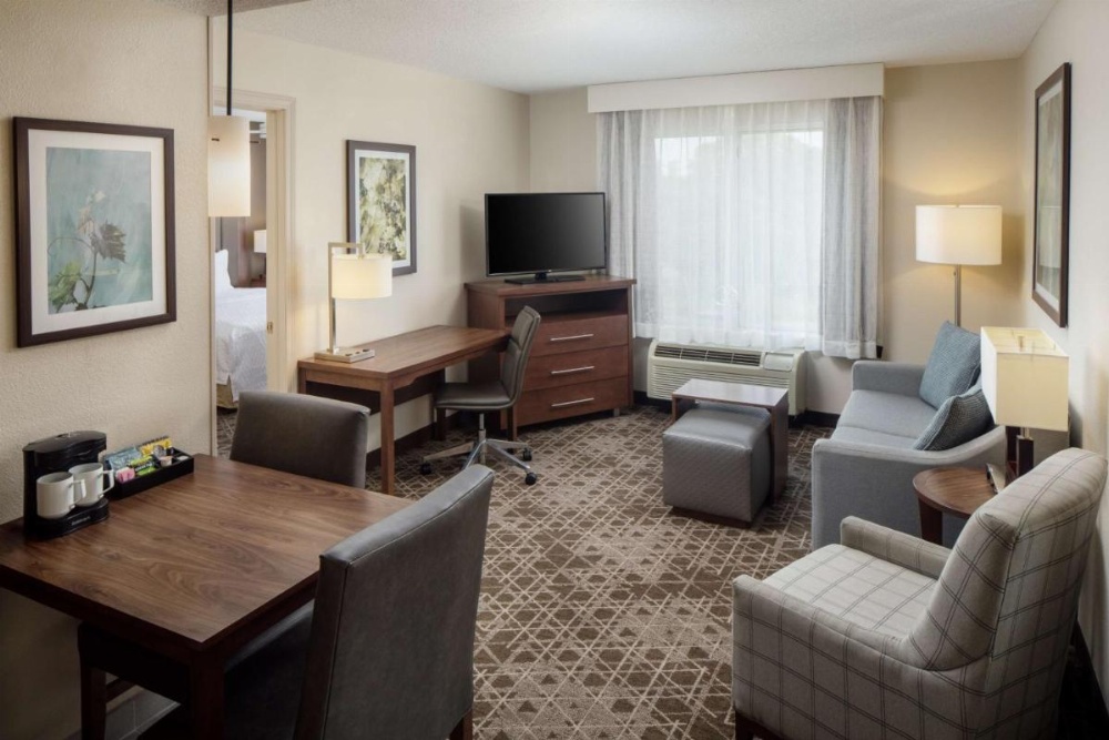 Room Image 3