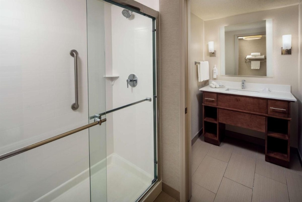 Room Image 5
